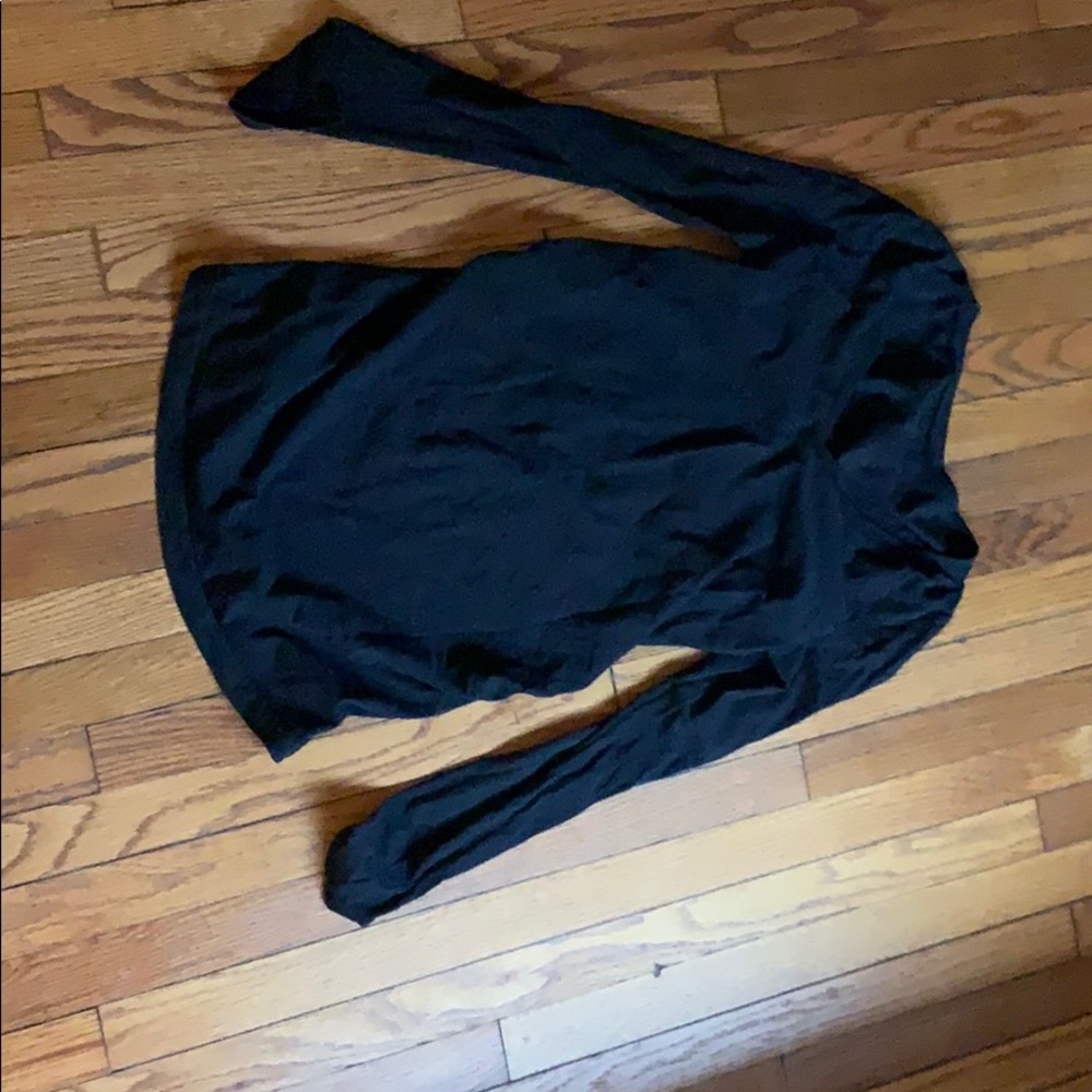 long sleeve size small gap maternity top!
